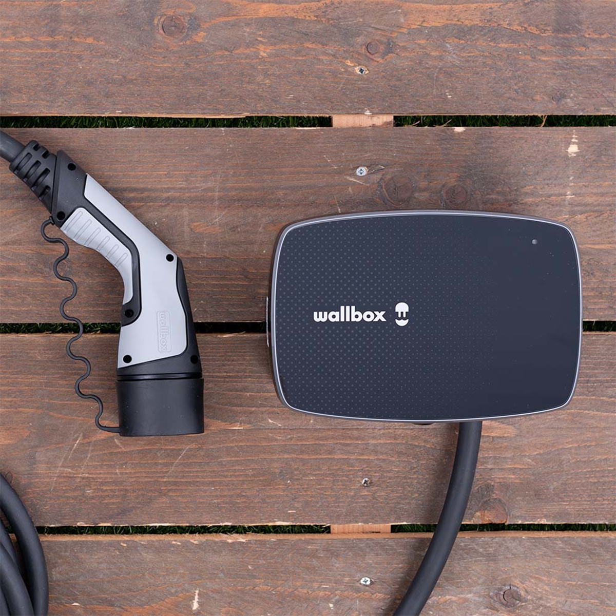 wallbox Commander 2S